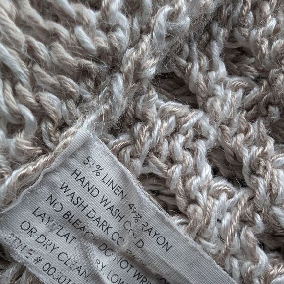 Club Monaco linen crochet racerback top size S - Picture 5 of 6